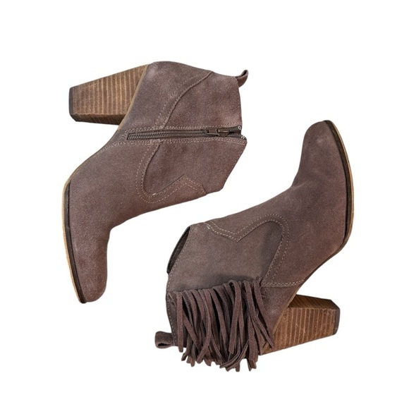 Steve Madden Ohio Suede Fringe Cowgirl Booties - Picture 2 of 7
